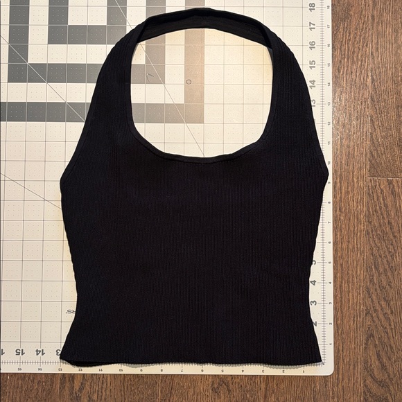 Babaton Sculpt Knit Backless Halter Top Black - Aritzia Size Small - Picture 2 of 4